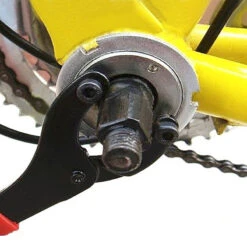 Super B Soldes -Super B Soldes cle a double ergots pour roue libre velo 1