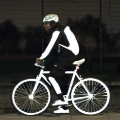 Spray Réfléchissant Pour Vélo Et Accessoires Reflective Spray 8 Spray Réfléchissant Pour Vélo Et Accessoires Reflective Spray -Super B Soldes spray reflechissant pour velo et accessoires reflective spray 2